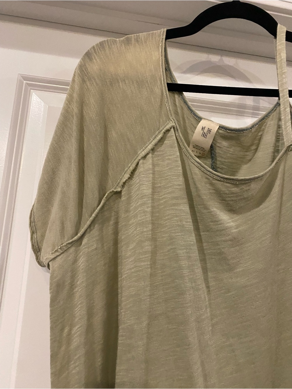 We the free light Olive Green Short Sleeve top - Picture 2 of 9